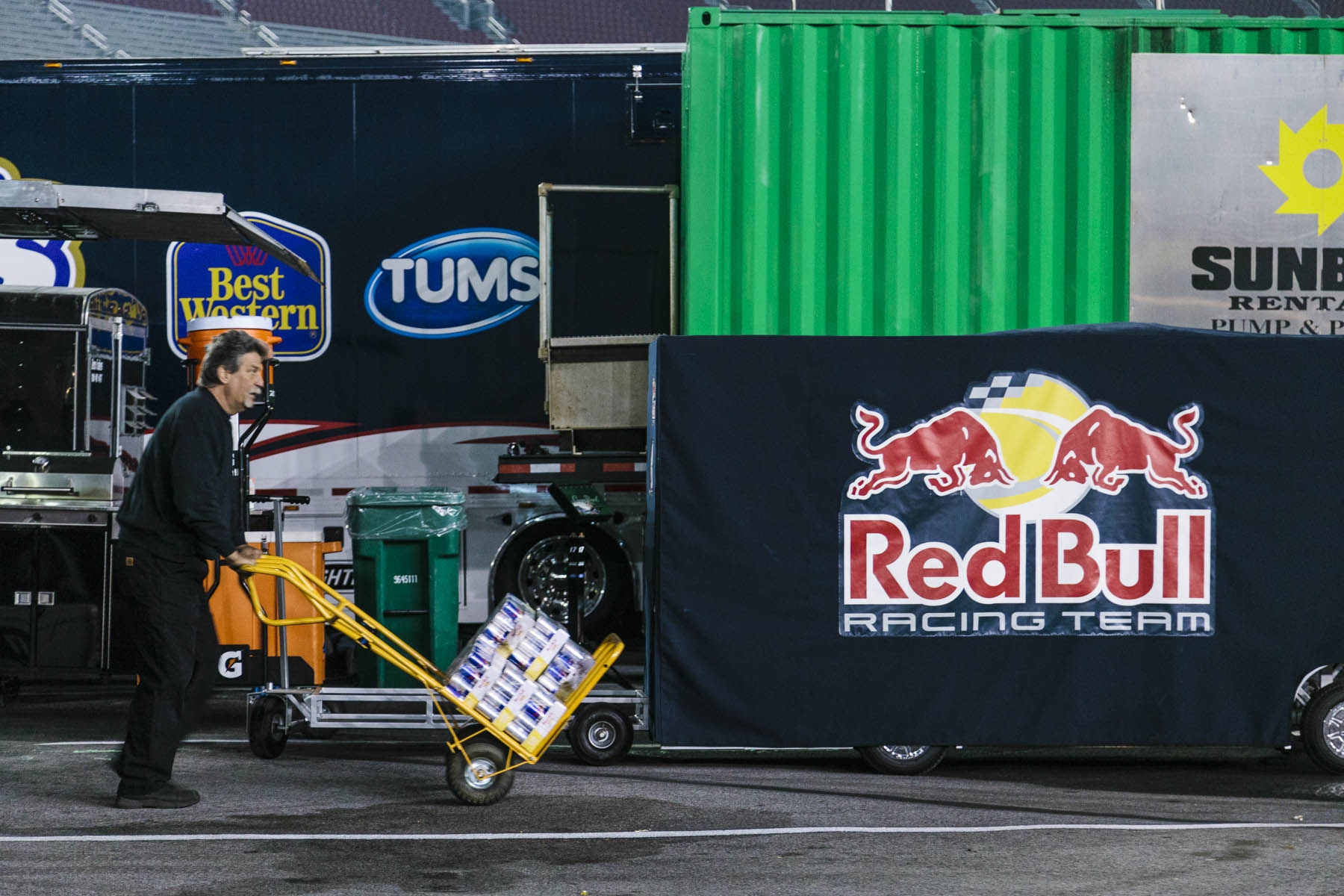 AH-WEB-RedBull-1-5